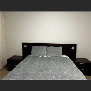Nhà vùng Springvale cần cho thuê nguyên căn hoặc từng phòng